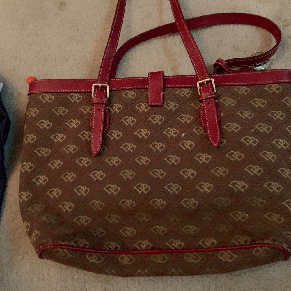 Ladies handbag